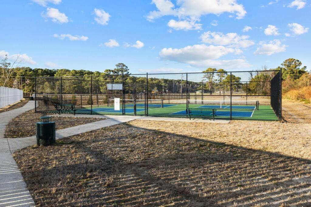 Beau Coast Getaway Villa Beaufort Exterior photo